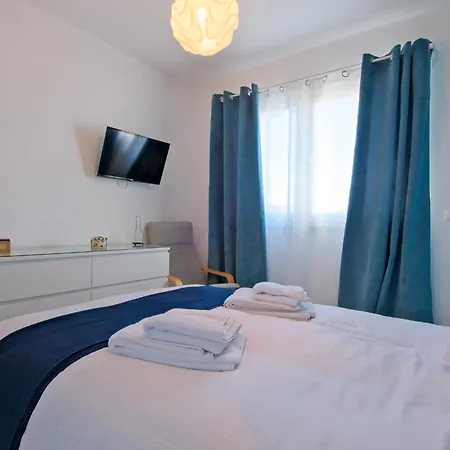 Sunny Caparica House *