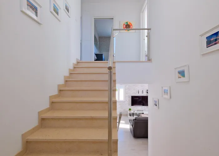 Sunny Caparica House * Charneca (Setubal)