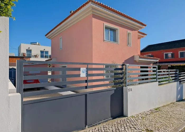 فيلة Sunny Caparica House