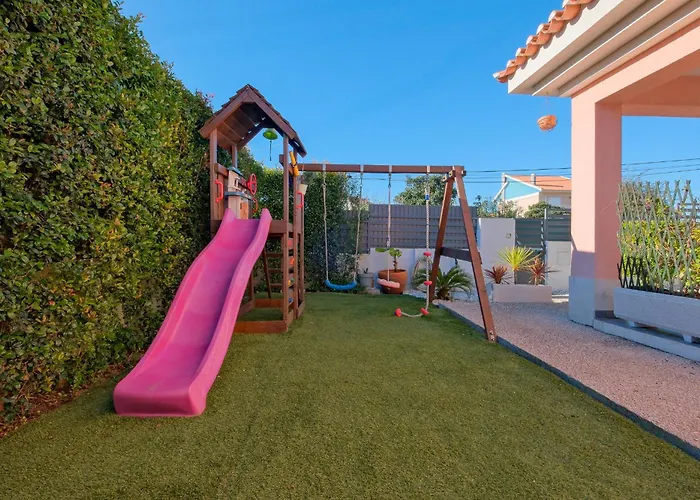 Sunny Caparica House فيلة *