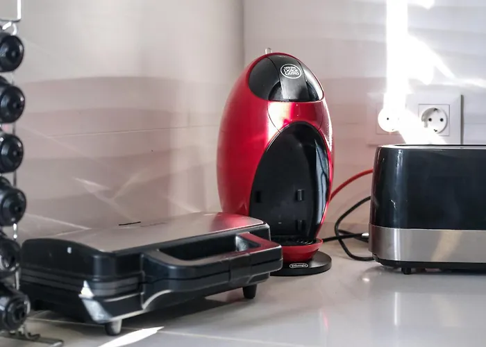 Sunny Caparica House تشارنكه