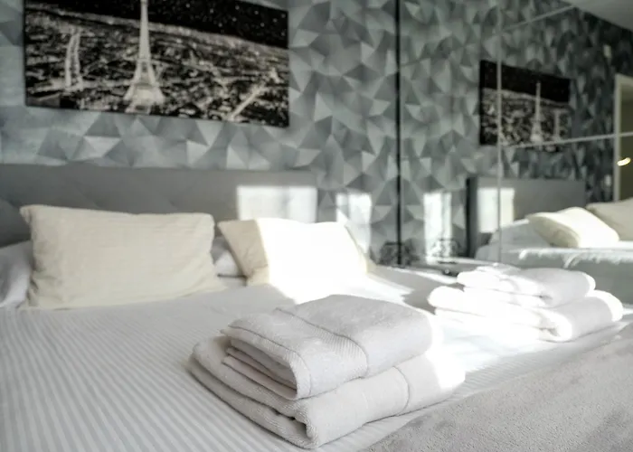 Sunny Caparica House