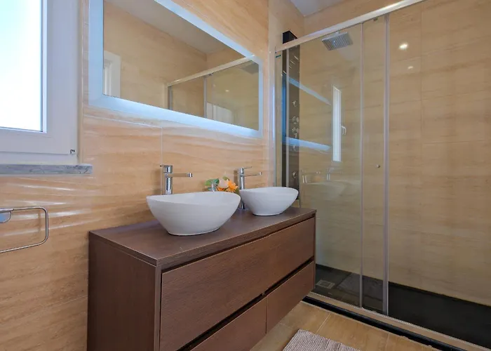 فيلة Sunny Caparica House *