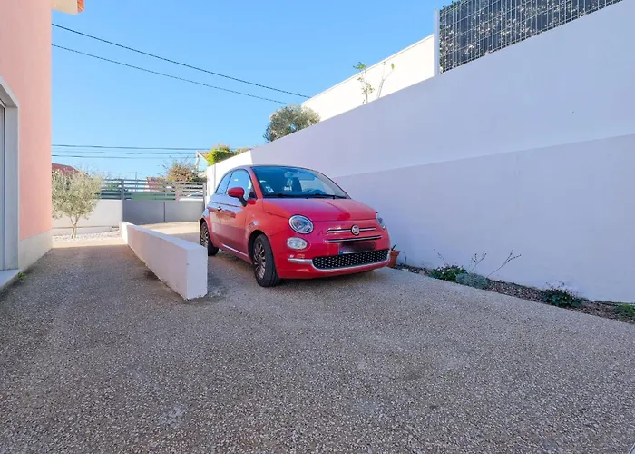 فيلة Sunny Caparica House *